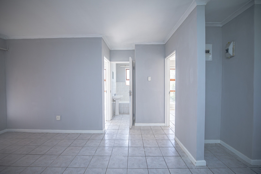 To Let 2 Bedroom Property for Rent in Ferndale Western Cape